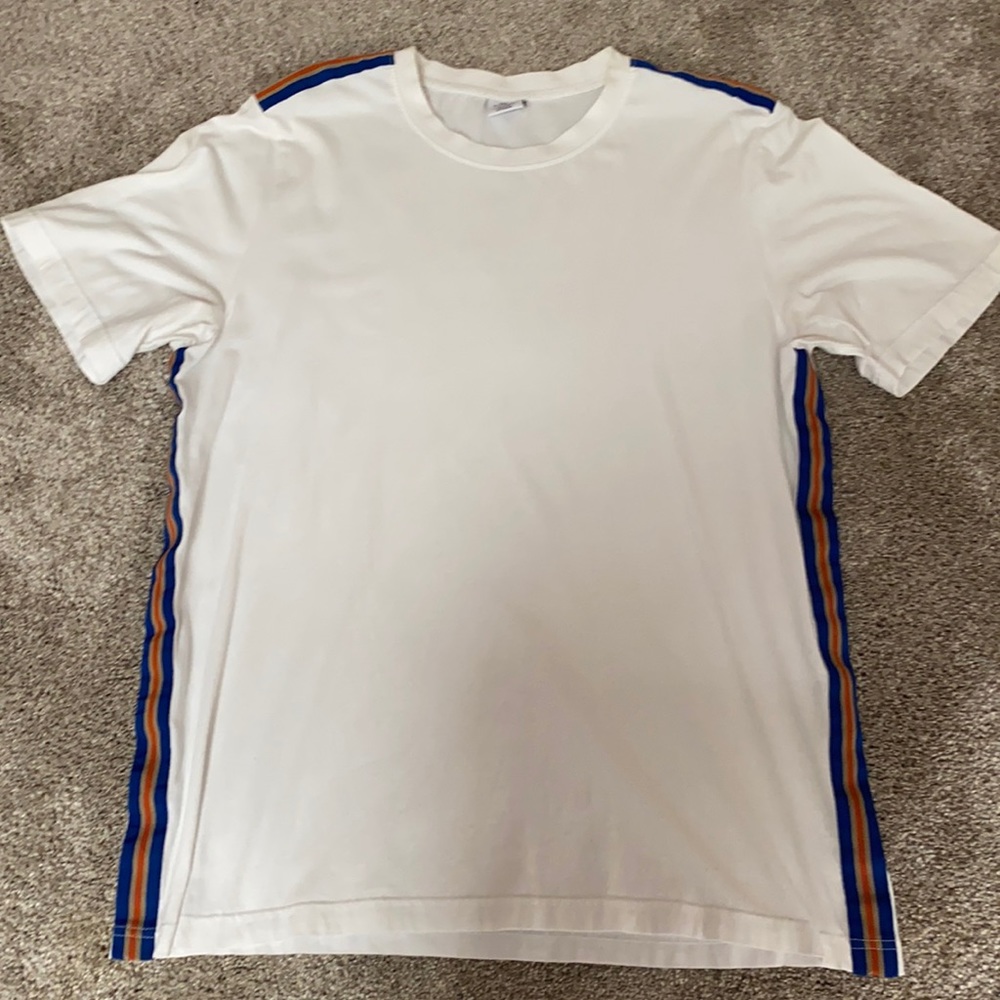 Urban Outfitters T-Shirt